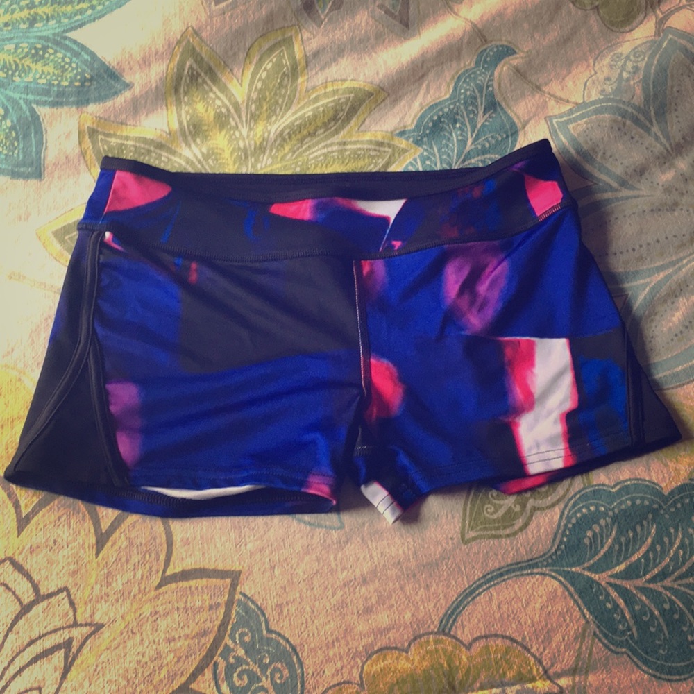 Forever 21 active shorts